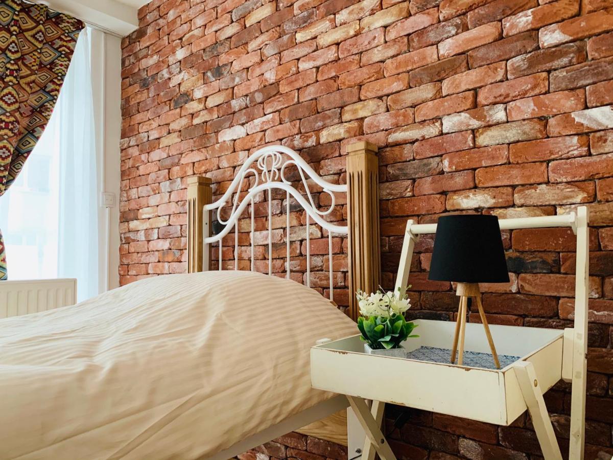 Rustic Ii Apartment *